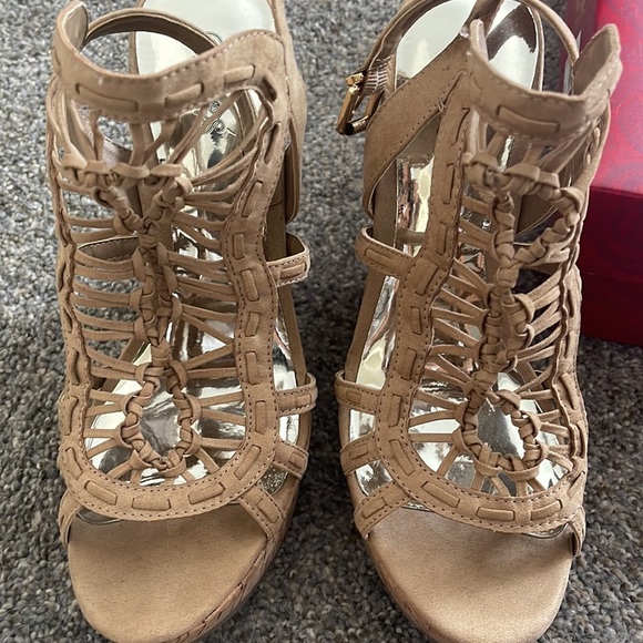 Carlos wedges - Picture 3 of 4